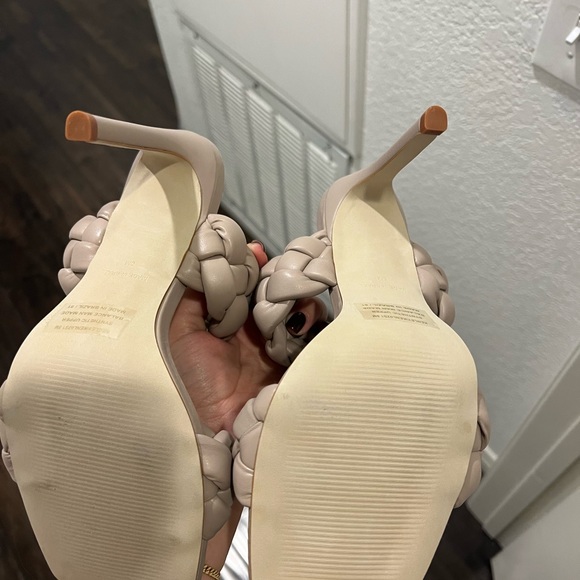 Steve Madden nude open toe heels - Picture 3 of 4